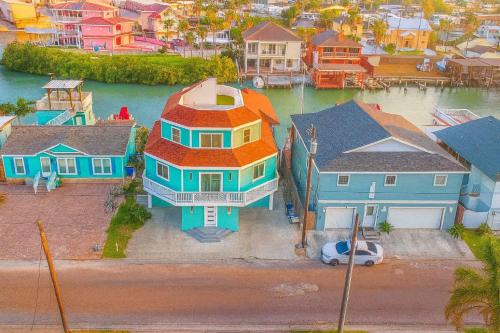 Channelfront Remodeled Pool Boatslips