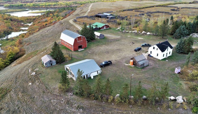 Character farmhouse set in beautiful countryside
