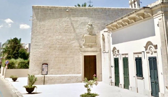 Characteristic large villa just renovated in the heart of Salento