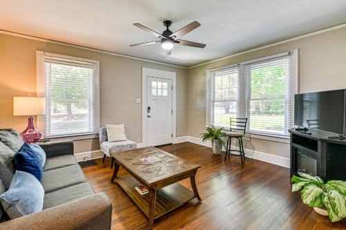 Charlotte Duplex Close to Uptown and Sports