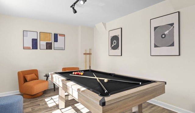 Charlotte Game Haven: Pool Table, Games & Fun Near the Action