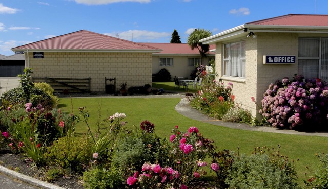 Charlton Motel