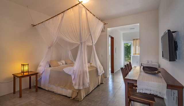 Charm Suite Standard