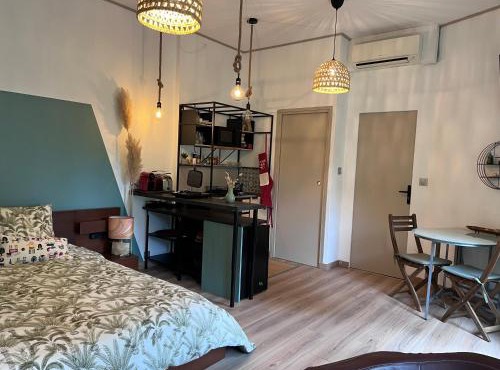 Charmant studio en rez de jardin Chaville