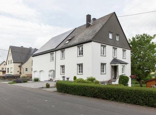 Charmante Ferienwohnung Katja in Morbach-Hoxel