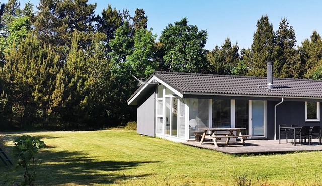 Charmantes Ferienhaus nur 100 m vom Kinderfreundlichen Sandstrand