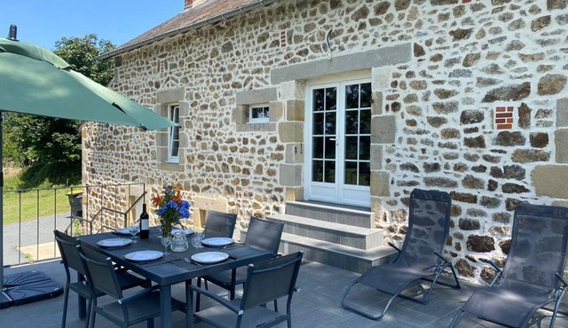 Charming renovated country house in Marcillat, garden and terrace
