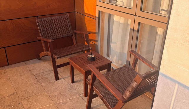 Charming 1-bedroom apartment in lovely Curtea de Argeș with AC