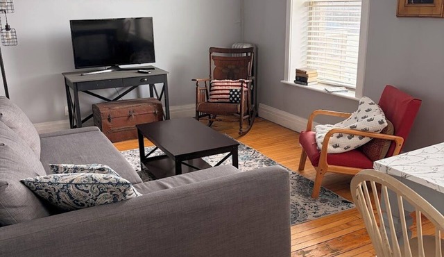 Charming 1-bedroom apartment in the Historic Hotel Royal