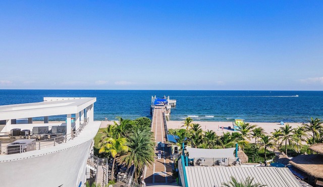 Charming 1-bedroom cottage with AC and WiFi in Pompano Beach