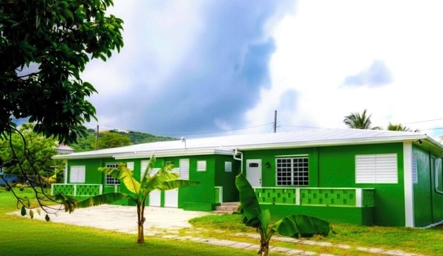 Charming 1-bedroom studio with AC and WiFi in Christiansted