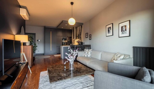 Charming 1-bedroom apartment with WiFi, AC in lovely Istanbul TAKSIM