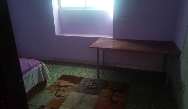 Charming 1-bedroom bungalow in Gurugram with WiFi access