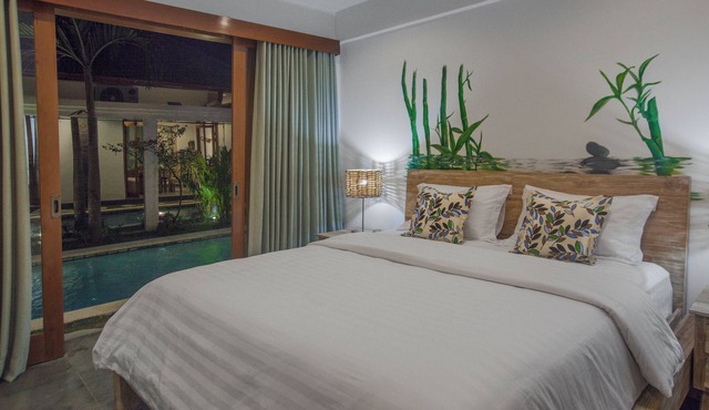 Charming 1-bedroom house in delightful Denpasar with WiFi, AC