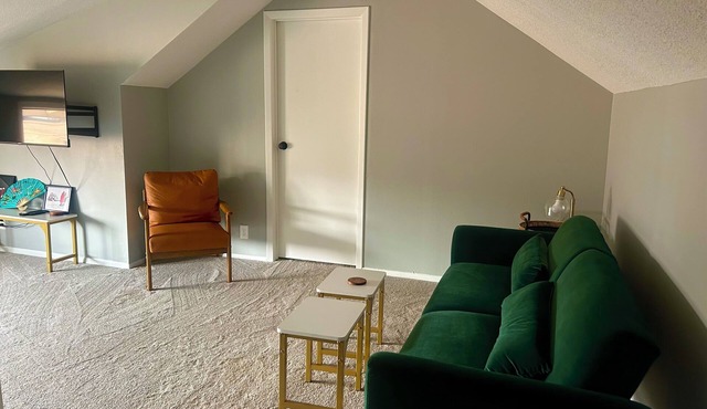 Charming 1-bedroom house with WiFi and AC in beautiful Portland