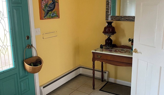 Charming 1-bedroom house in delightful Bangor 1.0 to Bangor center