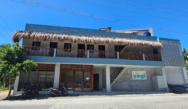 Charming 1-bedroom hotel with AC, WiFi in awesome General Luna