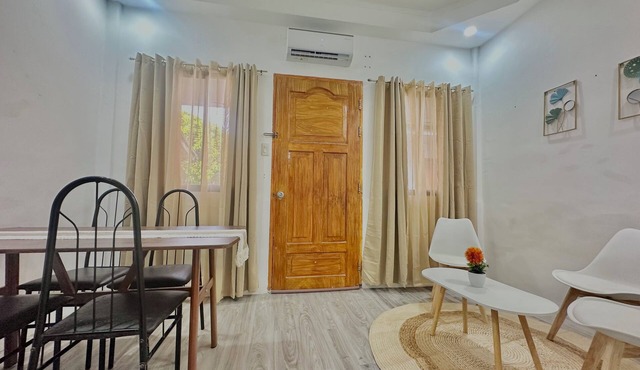 Charming 1-bedroom villa in fabulous General Luna with AC, WiFi