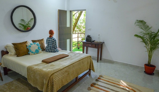 Charming 1-bedroom Private Balcony house with Beautiful Countryside view.