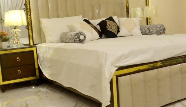 Charming 1 Bedroom with Private Bath in Clifton. Karachi.