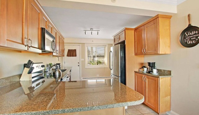 Charming 1BR Apartment with Full Amenities & Wi-Fi