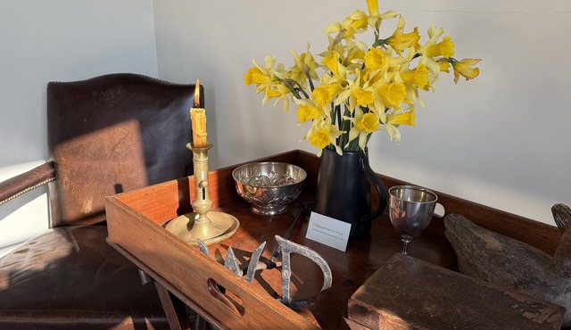 Charming 2-bedroom Garden Cottage & Carriage House