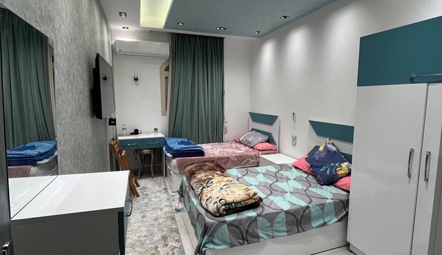 Charming 2-bedroom building in Suez Governorate with AC