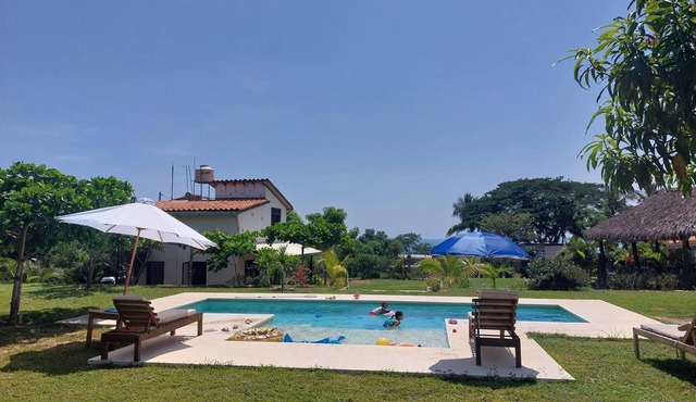 Charming 2-bedroom cottage with WiFi, AC in awesome Puerto Escondido