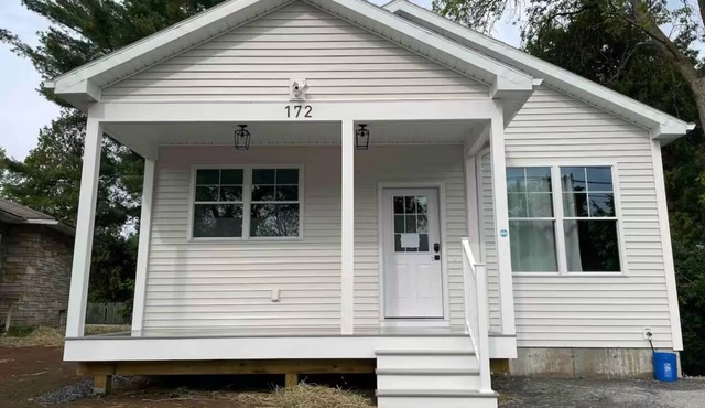 Charming 2-bedroom cottage