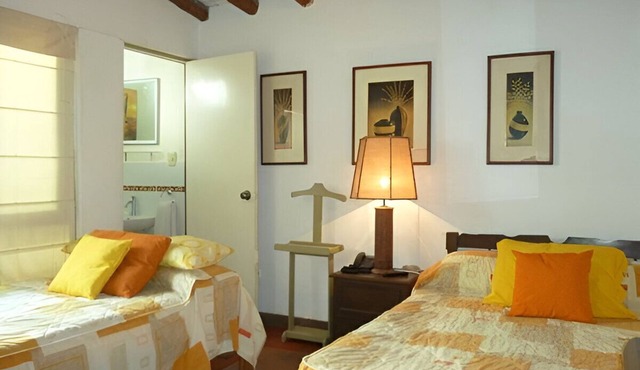 Charming 2-bedroom hotel suites in enchanting Punta Hermosa with WiFi