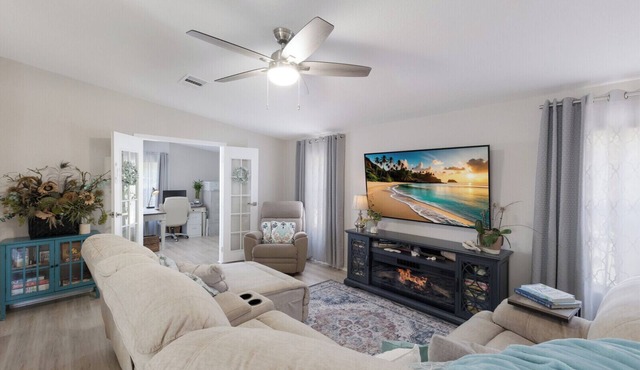 Charming 2-bedroom 2-bath house near BEACHES, marinas, golfing and more…