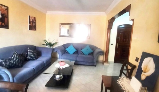 Charming 2-bedroom apartment with AC, WiFi in delightful Marrakech