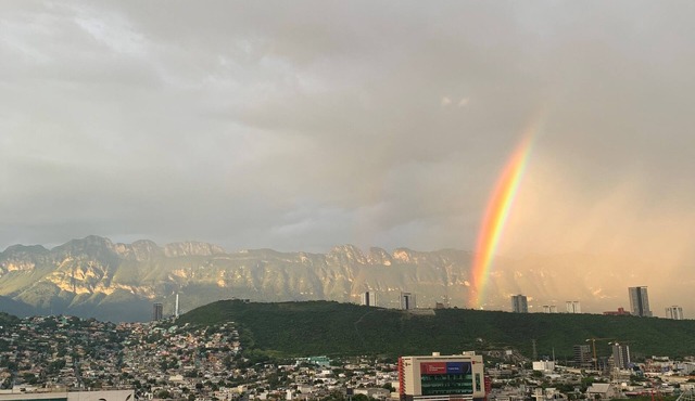 Charming 2-bedroom apartment with AC, WiFi in Monterrey, astonishing views