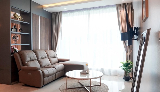 Charming 2-bedroom apartment with WiFi, fitness room in lovely Kathu