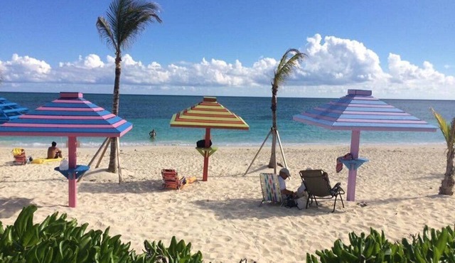 Charming 2-bedroom Beach Access Condo in marvelous Freeport, Lucaya