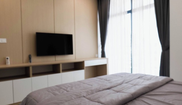 Charming 2-bedroom condo in pleasant Phnom Penh with AC, WiFi