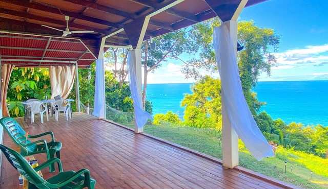 Charming 2 Bedroom House-Panoramic Pacific Ocean Views-with A/C-Drake Bay CR