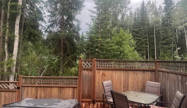 Charming 2-bedroom house with AC, WiFi in fabulous Blaeberry