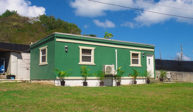 Charming 2-bedroom house with AC in beautiful St Thomas