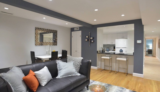Charming 2-bedroom in heart of Dupont Circle