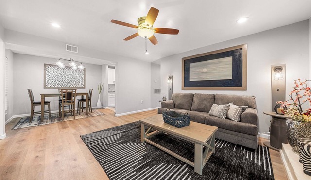 Charming 2-bedroom Minutes From the City on Providence Road 5026 Sardis Rd, F
