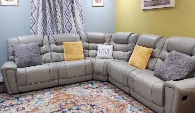 Charming 2 Bedroom Home Away From Home Apartment