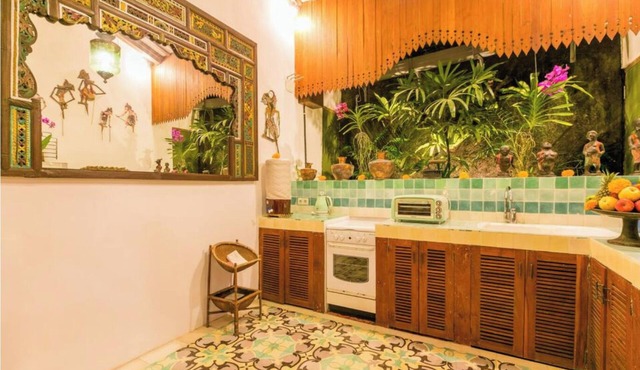 Charming 2-bedroom villa with WiFi, AC in marvelous Sanur near Mall and Airport