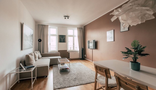 Charming 2-zimmer-appartement mit Küche und Balkon - Luga Homes - Zoo