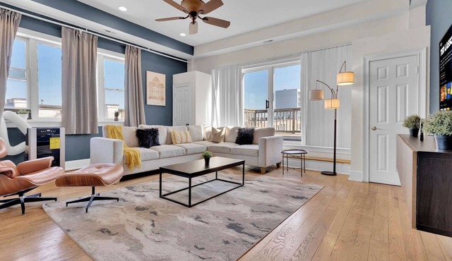 Charming 2BD by Independence Hall | Sleeps 6