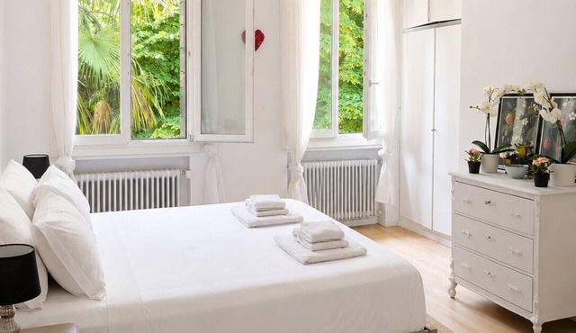 Charming 2BR Apt near Padova, with outdoor dining patio and free car park