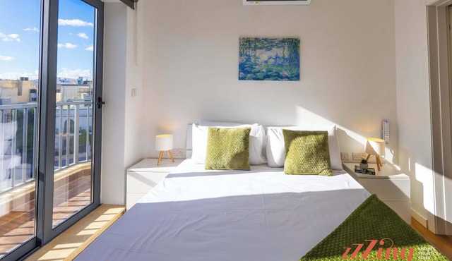 Charming 2BR Mosta Apartment - Central & Cozy