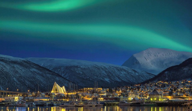Charming 2BR Tromso Home Wi-Fi & heater