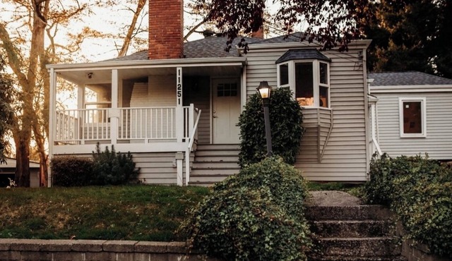 Charming 3-Bed Bungalow near SODO + Downtown Seattle