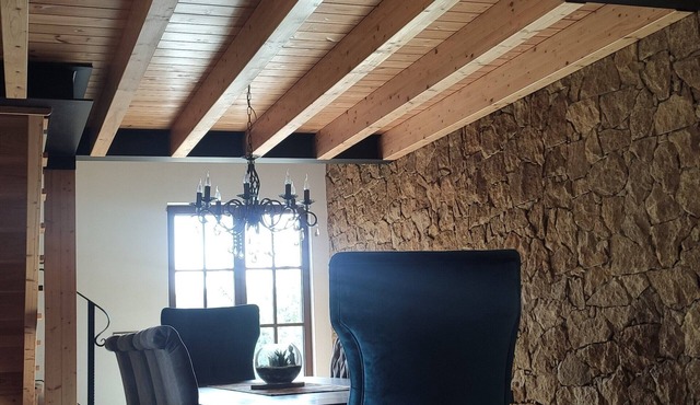 Charming 3-bedroom country house in delightful Pombal with WiFi